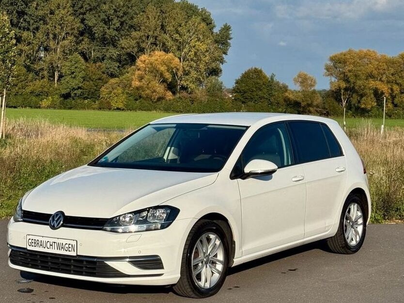 VW Golf 131.100 km 15.490 € Darmstadt 64297