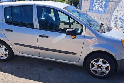 Renault Modus 235.000 km 1.100 € Darmstadt 64291