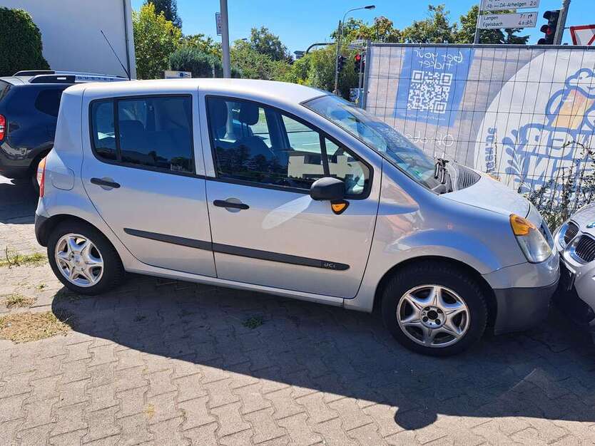 Renault Modus 235.000 km 1.100 € Darmstadt 64291