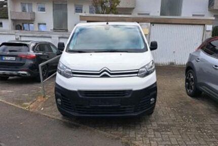 Citroen Jumpy 82.433 km 14.499 € FRIEDRICHSDORF 61381