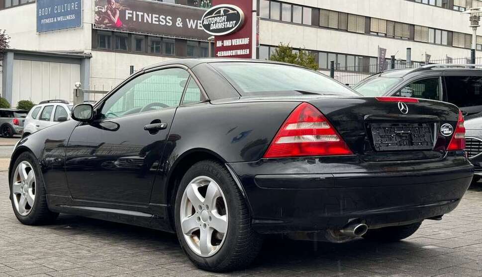 SLK 230