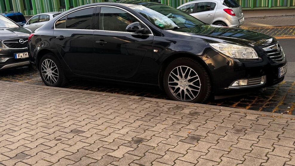 Opel Insignia 145.000 km 5.500 € Frankfurt Am Main 65937