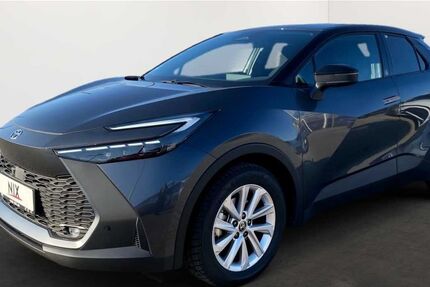 Toyota C-HR 5.000 km 39.400 € Eschborn 65760