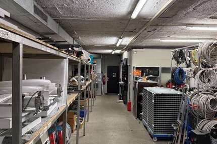 Halle in Offenbach am Main 800 € 90 m² zimmer