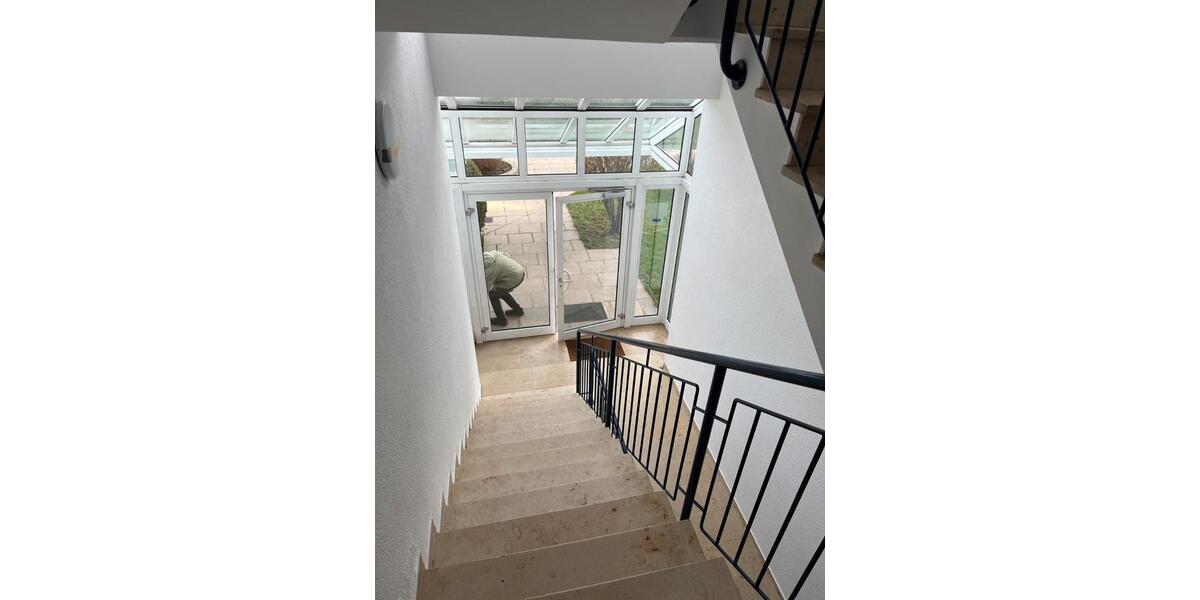 Etagenwohnung Kronberg im Taunus - 3 Zimmer, 82 m&sup2;, 780&euro; | Angebot:26087078