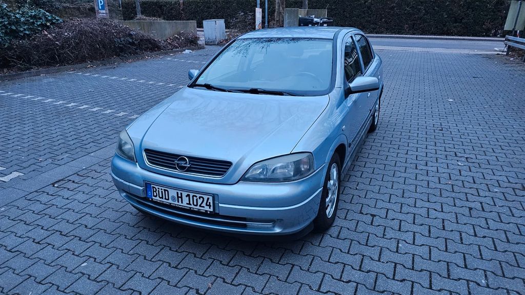 Opel Astra 205.000 km 800 &euro; Frankfurt am main 60320