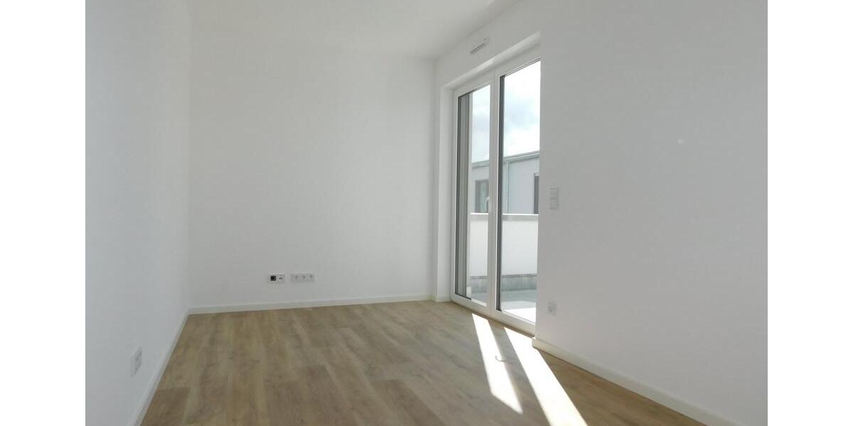 Dachgeschoßwohnung Hanau Lamboy - 3 Zimmer, 91 m&sup2;, 1.450&euro; | Angebot:25643970