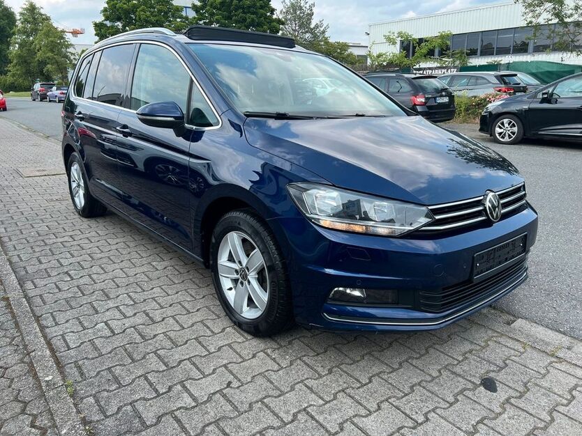 VW Touran 199.994 km 16.997 € Mühlheim am Main 63165