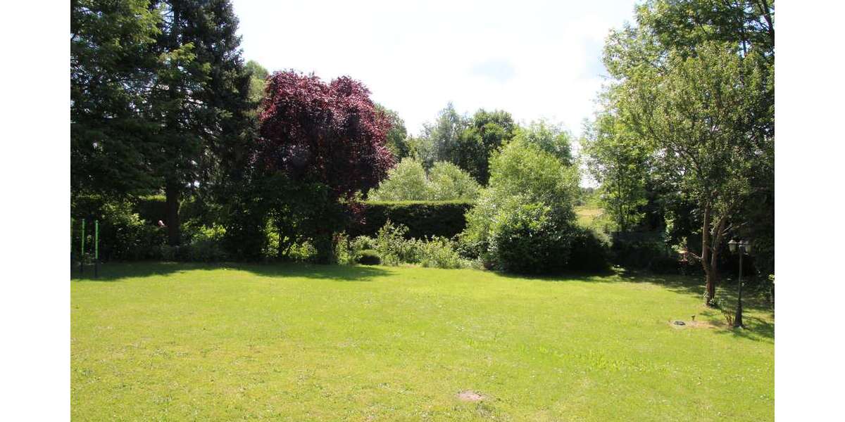 Haus zum Kaufen in Erlensee 795.000 € 215 m² 10 zimmer