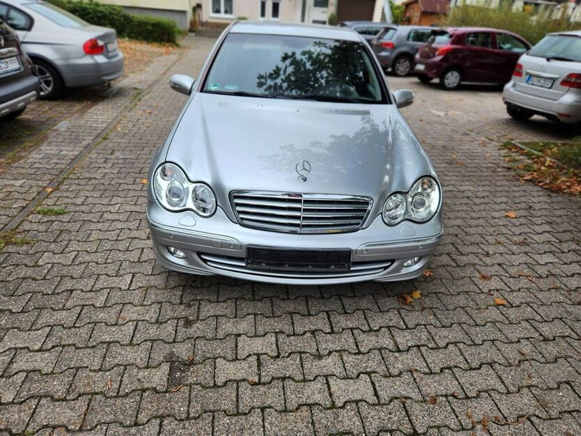 Mercedes-Benz C 200 207.432 km 3.500 € Kelsterbach 65451
