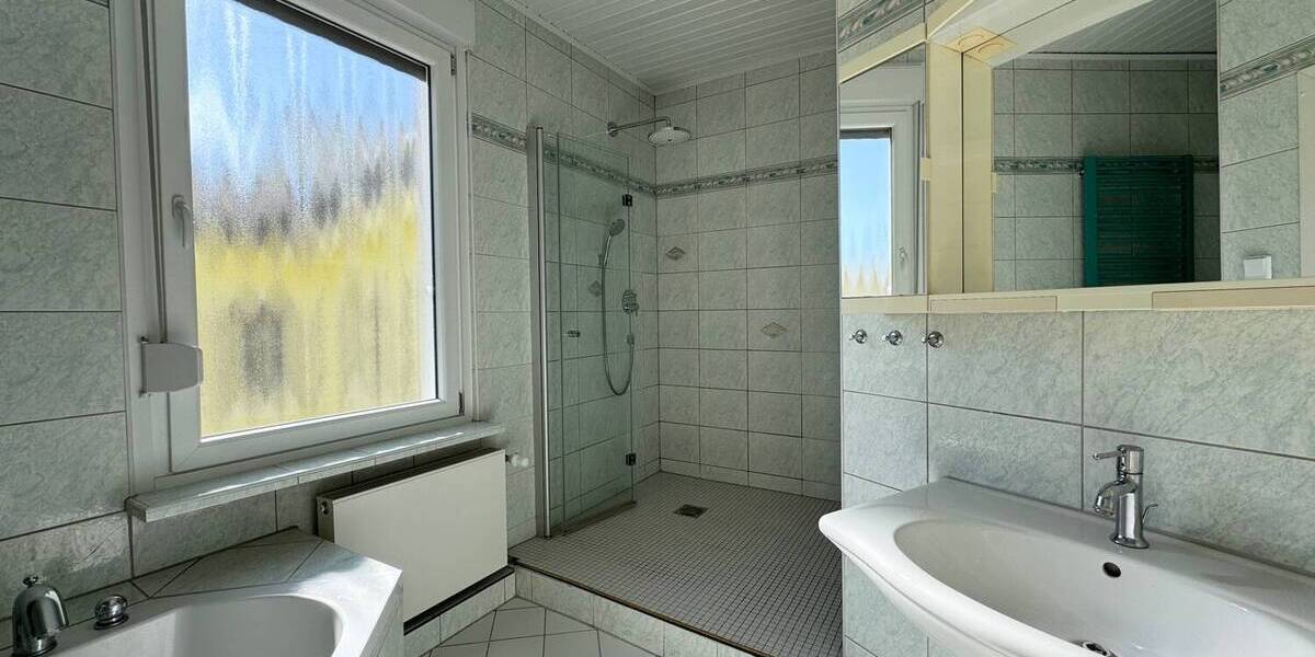 Einfamilienhaus Offenbach / Bürgel Bürgel - 5 Zimmer, 151 m&sup2;, 675.000&euro; | Angebot:25693725