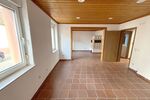 **RESERVIERT** Charmantes Einfamilienhaus mit vielseitig nutzbarem Nebengebäude 5 zimmer
