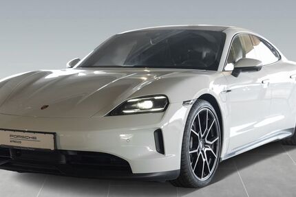 Porsche Taycan 26.900 km 90.990 € Frankfurt 60314
