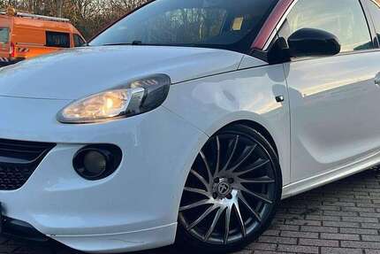 Opel Adam 198.800 km 4.499 &euro; Gross-Gerau 64521