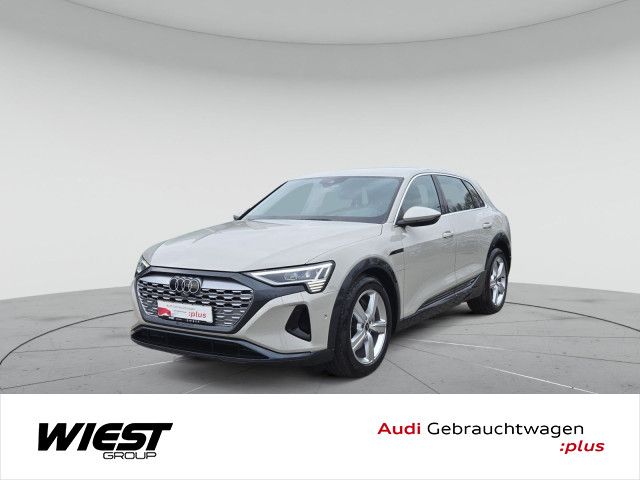 Audi Q8 e-tron 5.781 km 61.999 € Darmstadt 64295