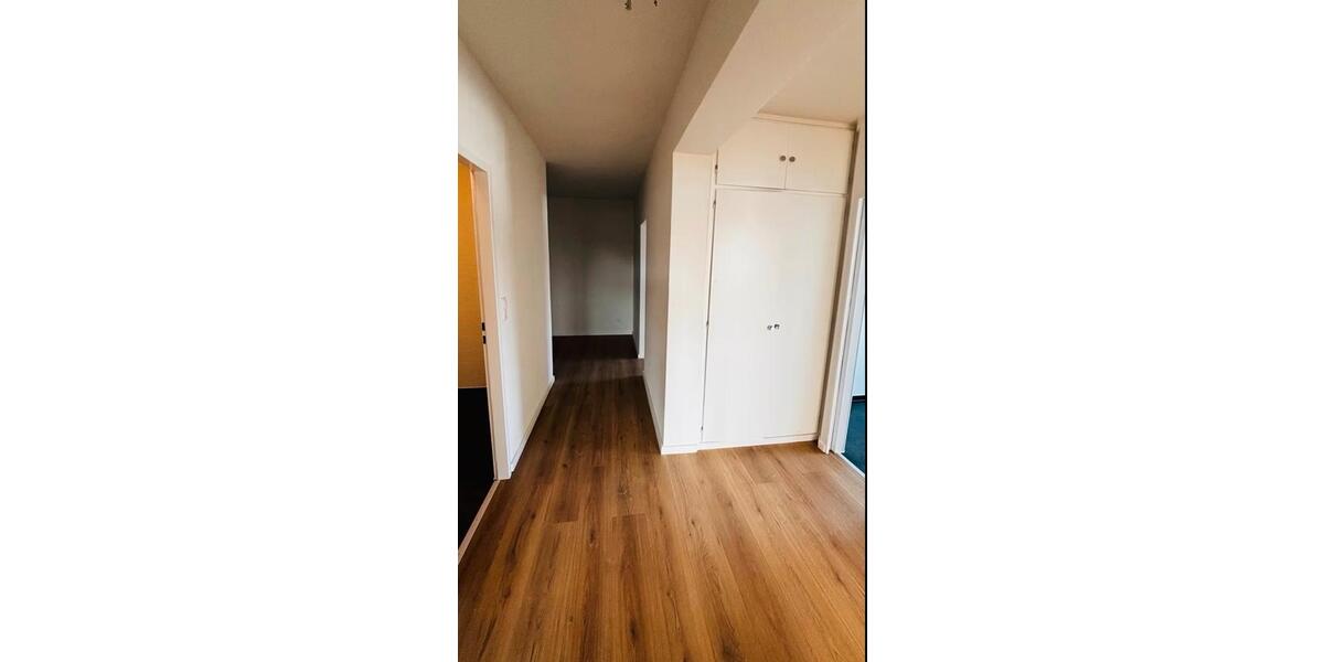 Etagenwohnung Groß-Gerau Gerau - 3 Zimmer, 93 m&sup2;, 1.190&euro; | Angebot:26231058
