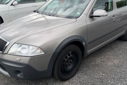 Skoda Octavia 288.000 km 2.950 &euro; Nidderau 61130