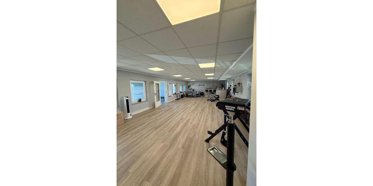Gewerbeobjekt Wehrheim - 950&euro; | Angebot:26544288