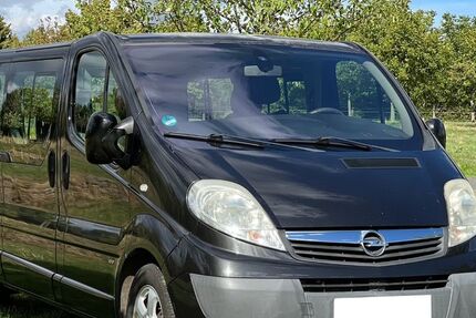Opel Vivaro 275.000 km 7.500 &euro; Heddernheim 60439