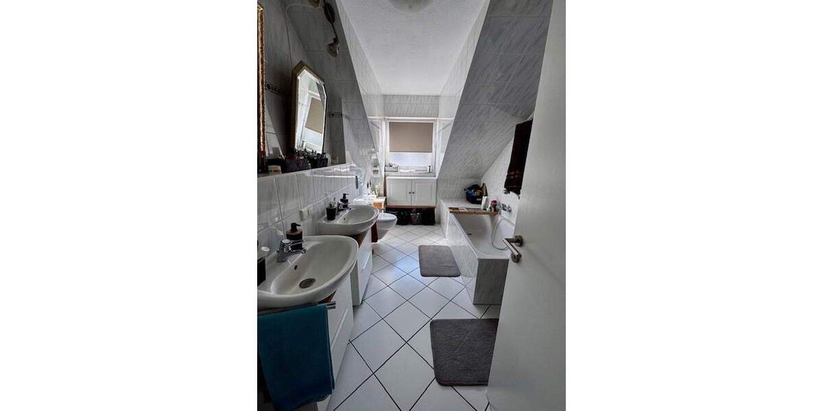 Etagenwohnung Rödermark Ober-Roden - 4 Zimmer, 102 m&sup2;, 350.000&euro; | Angebot:25057855