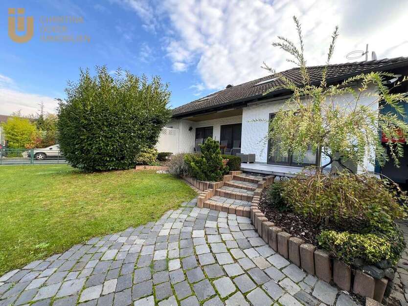 Haus zum Kaufen in Rodgau 895.000 € 242.29 m²