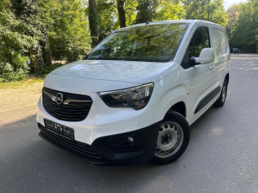 Opel Combo 99.000 km 14.990 € Stockstadt 63811