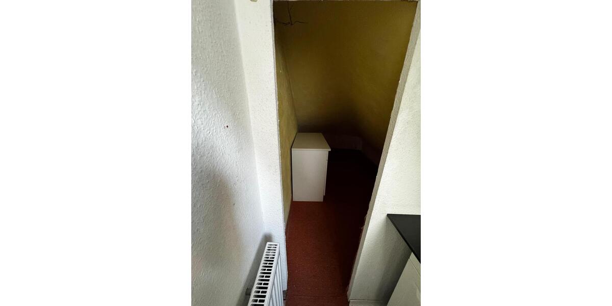 Dachgeschoßwohnung Darmstadt Bessungen - 2 Zimmer, 49 m&sup2;, 600&euro; | Angebot:26222876