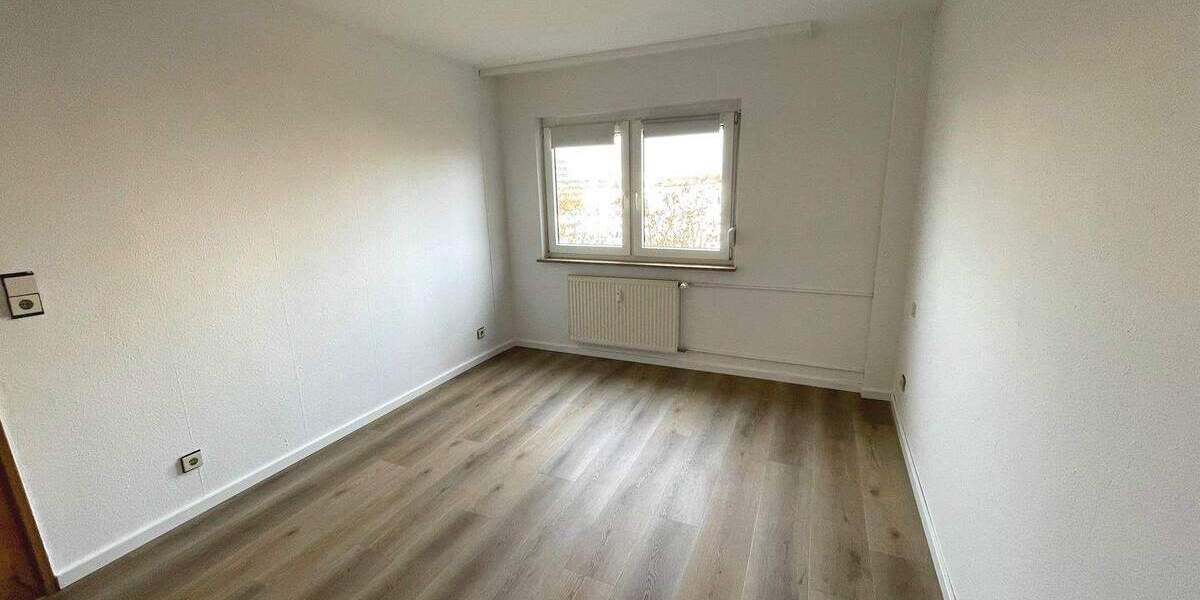 Etagenwohnung Dietzenbach - 3 Zimmer, 68 m&sup2;, 199.000&euro; | Angebot:23059114