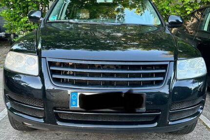 VW Touareg 222.000 km 4.499 &euro; Frankfurt am Main 65936