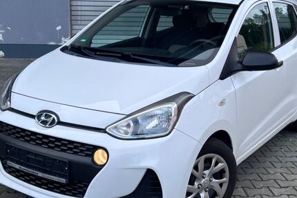 Hyundai i10 74.500 km 6.400 € Kelkheim 65779