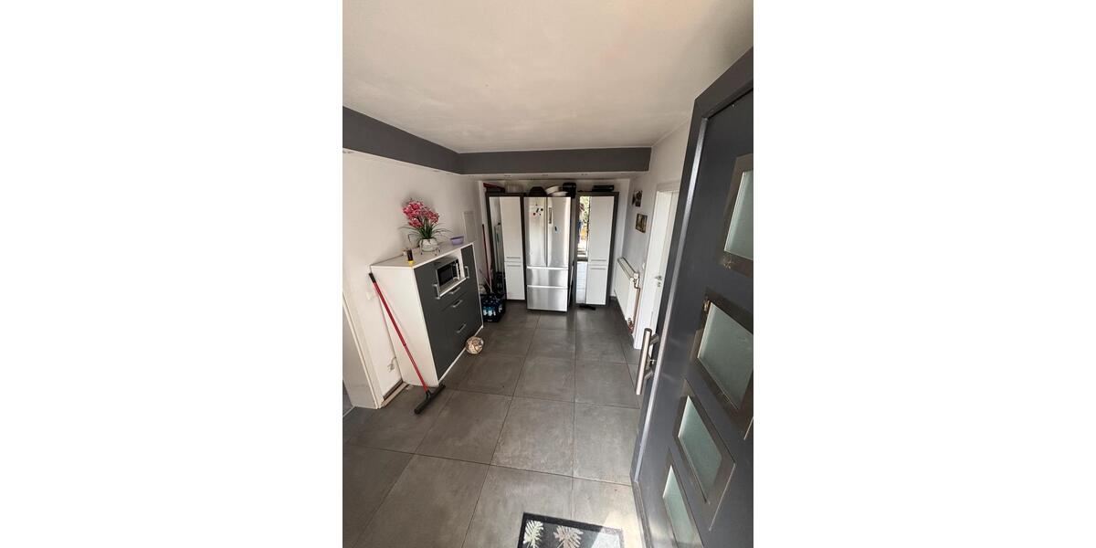 Einfamilienhaus Gründau - 5 Zimmer, 145 m&sup2;, 545.000&euro; | Angebot:27092576