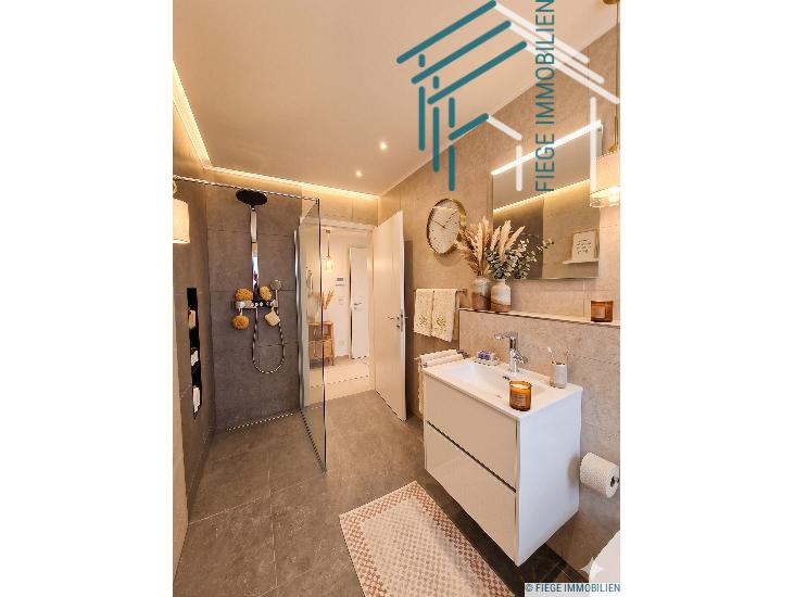 Dachgeschoßwohnung Heusenstamm - 3.5 Zimmer, 84 m&sup2;, 1.800&euro; | Angebot:26722333