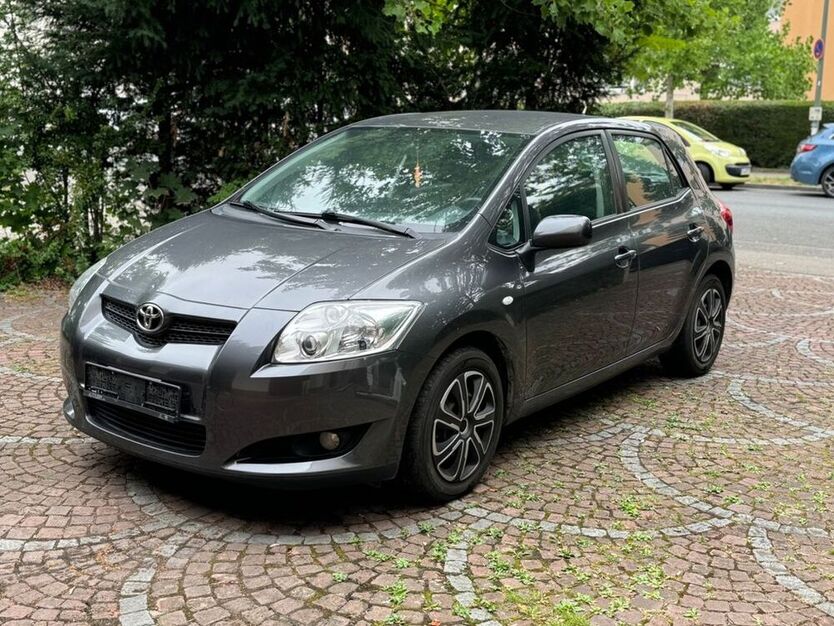 Auris