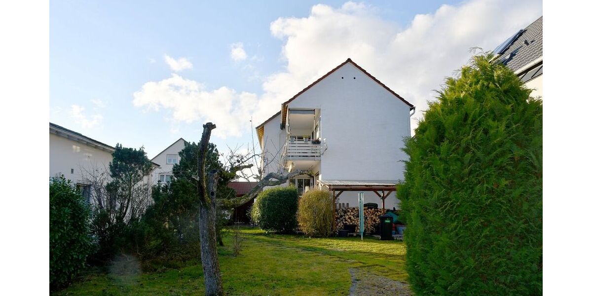 Freistehendes Zweifamilienhaus auf ca. 1.000 m² weiter bebaubarem Grundstück in Weiterstadt - Zweifamilienhaus Weiterstadt Weiterstadt | Angebot:24951017