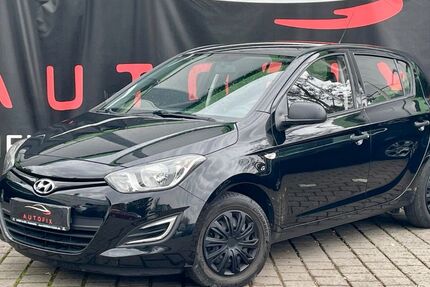Hyundai i20 126.000 km 4.450 &euro; Mühlheim am main 63165