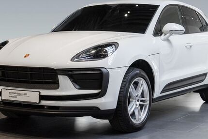 Porsche Macan 42.550 km 55.960 &euro; Frankfurt am Main 65936