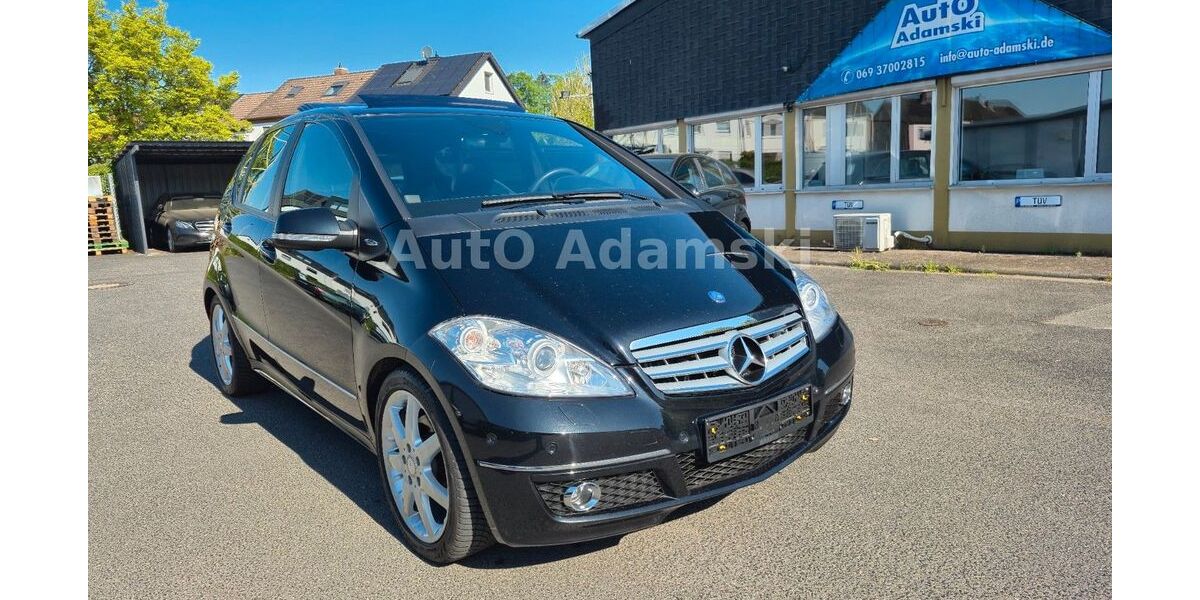 Mercedes-Benz A 200 66.000 km 13.900 &euro; Liederbach 65835