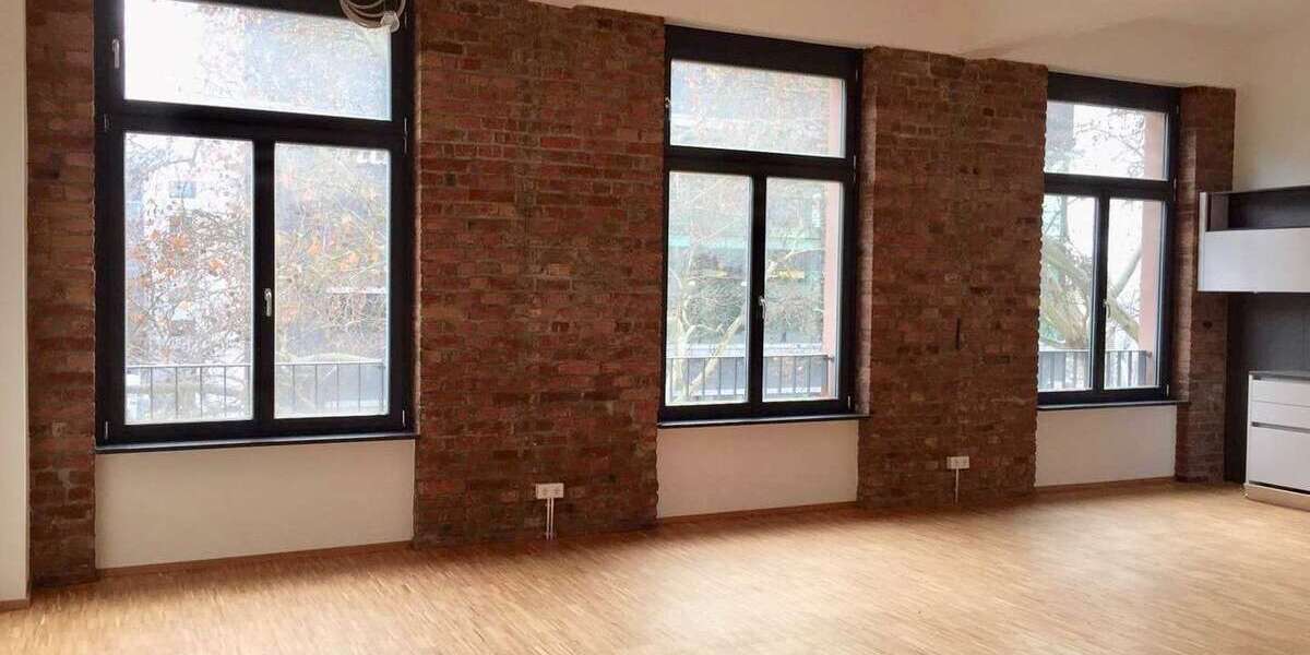 Wohnung zum Mieten in Frankfurt 1.680 € 81 m² 2 zimmer