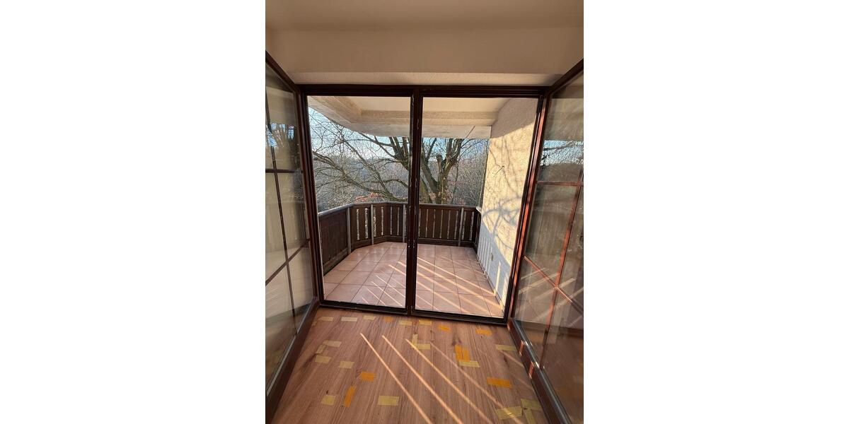 2-ZKB-Wohnung mit Balkon zu vermieten **kernsaniert** 2 zimmer