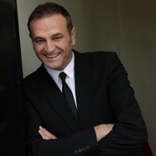 Sinan Vllasaliu - Kthehu Rini 04.02.2026 BURGHOF LÖRRACH