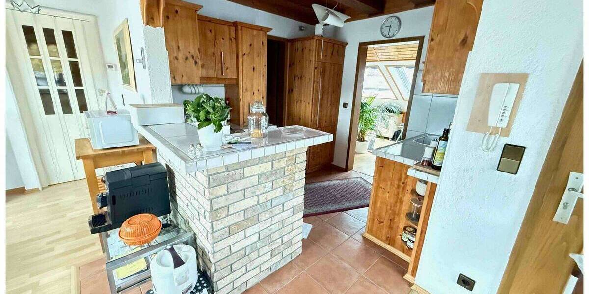 Mehrfamilienhaus, Wohnhaus Aschaffenburg Leider - 7 Zimmer, 296 m&sup2;, 1.450.000&euro; | Angebot:26391485
