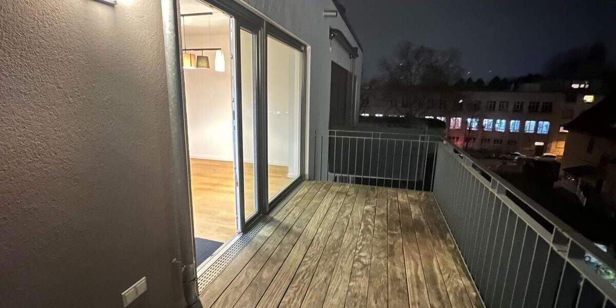 Etagenwohnung Offenbach am Main Hafen - 3 Zimmer, 92 m&sup2;, 549.000&euro; | Angebot:25710428