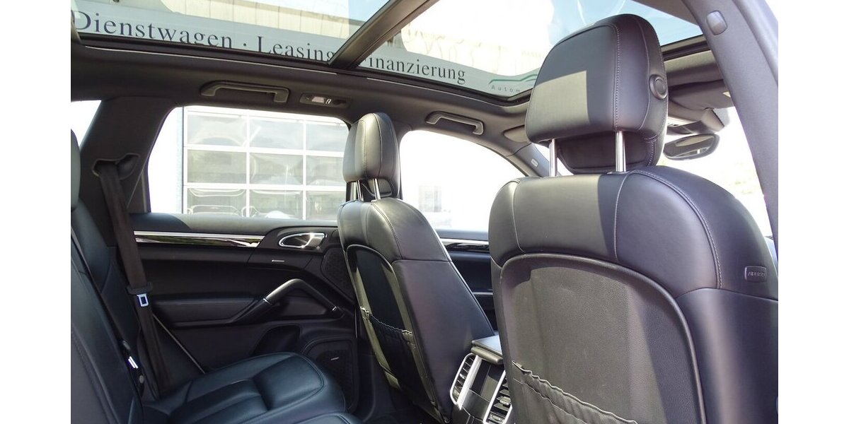 Porsche Cayenne S 4,2l Diesel Pano, Navi, 21 Zoll, Standhe 229.443 km 22.990 &euro; Rodgau 63110