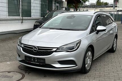 Opel Astra 211.000 km 6.400 € Frankfurt air main 60388