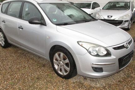 Hyundai i30 140.000 km 2.400 € Darmstadt 64293
