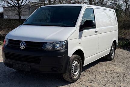 VW T5 Transporter 176.526 km 12.400 &euro; Frankfurt am Main 65936