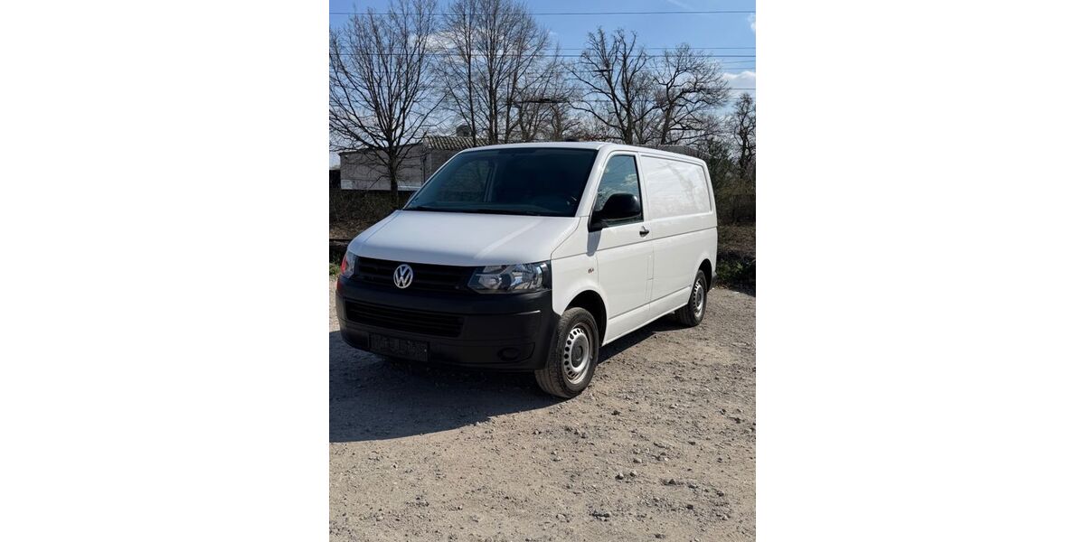 VW T5 Transporter 176.526 km 12.400 &euro; Frankfurt am Main 65936