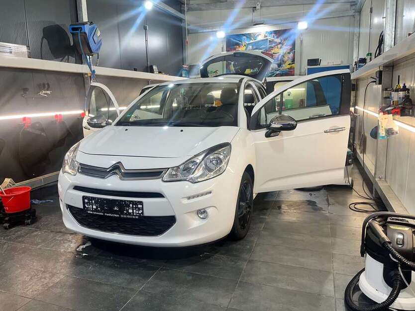 Citroen C3 89.000 km 5.300 € Frankfurt Main 60388