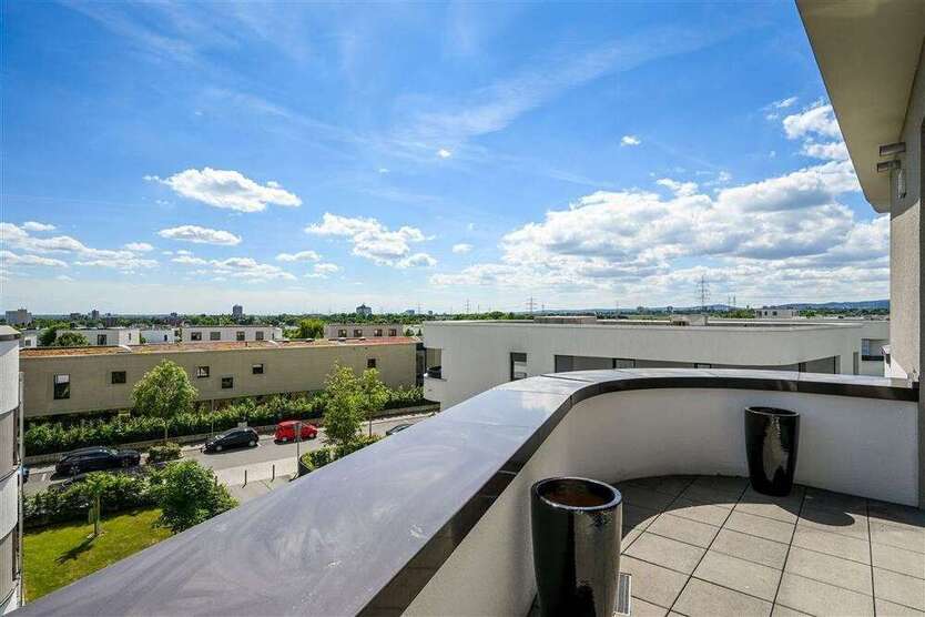 Wohnung zum Mieten in Frankfurt 2.400 € 123 m²