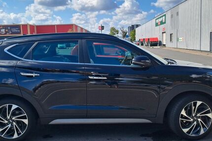 Hyundai TUCSON 106.000 km 19.000 &euro; Langen (Hessen) 63225